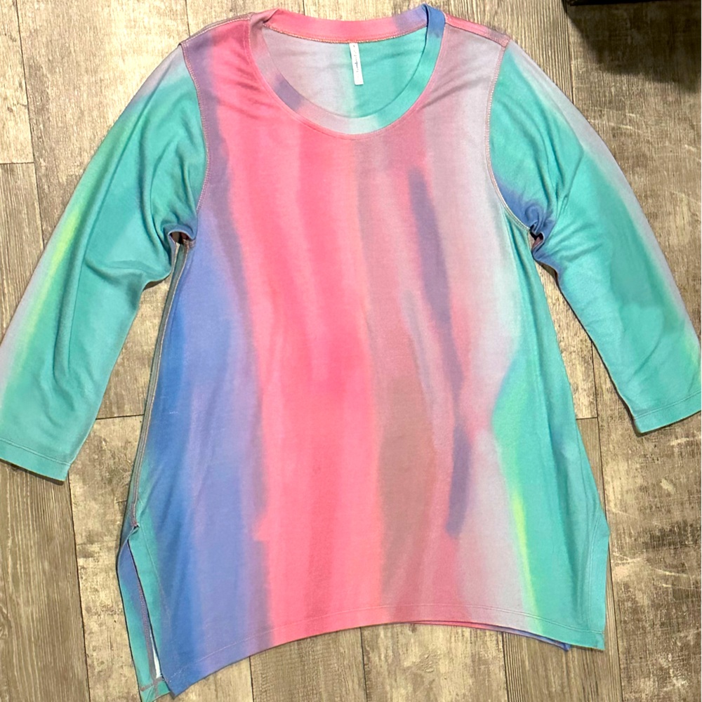 Passports tunic style tie-dye shirt